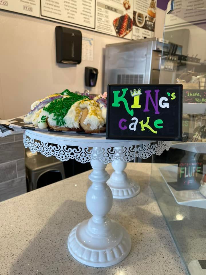 Cinnaholic in Arlington, Texas